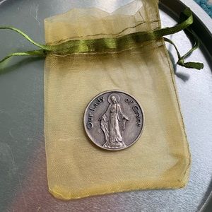 Our Lady of Grace Prayer Coin